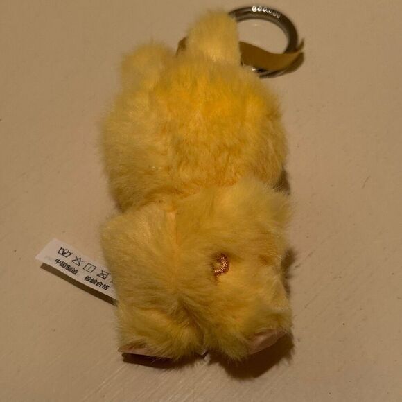 Authentic PopMart Labubu The Monsters Pin for Love Series "P" Yellow Plush Penda - Picture 9 of 13